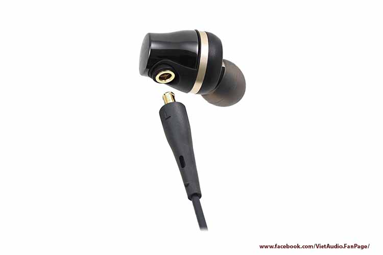 Audio Technica ATH CKR100iS, ATH ckr100iS, Audio Technica ath ckr100is, ath ckr100is